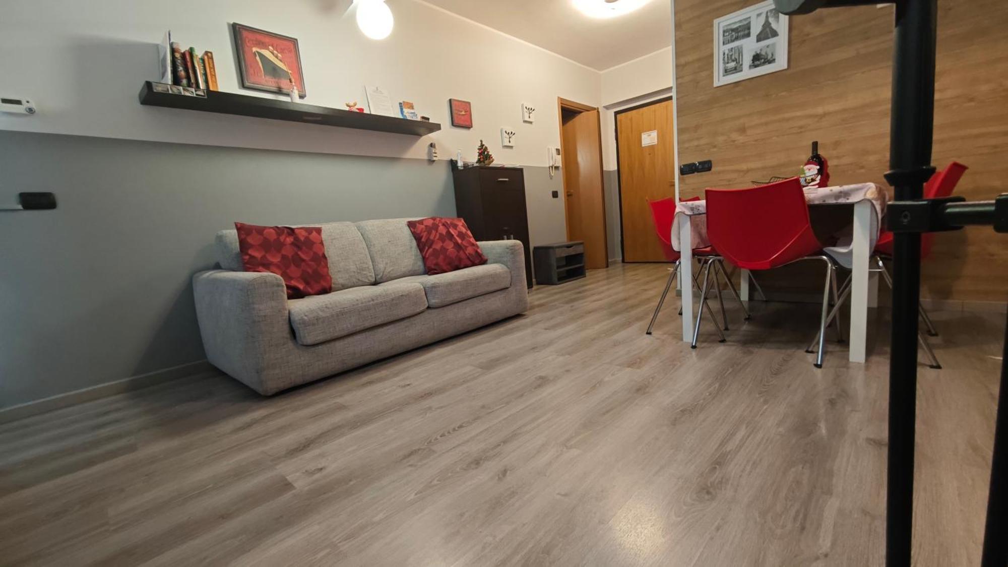 Appartamento Aleph With Private Parking, Next Train Station 코모 외부 사진